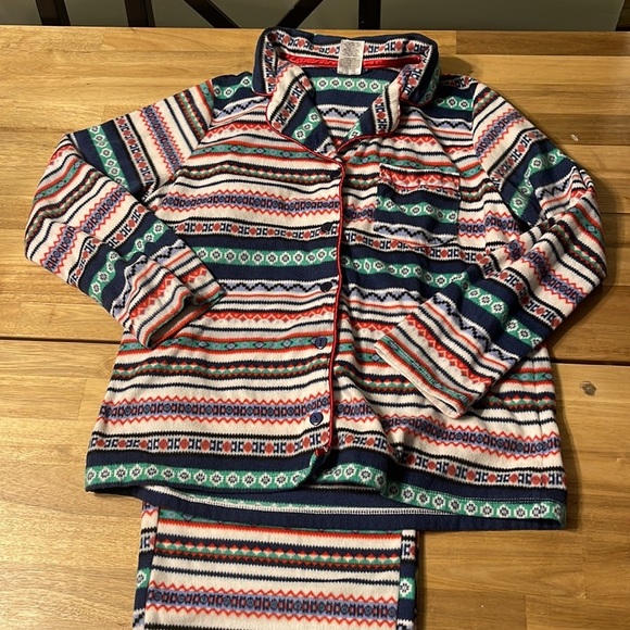 SIMPLY STYLED ⭐️ pajama set - Picture 2 of 6